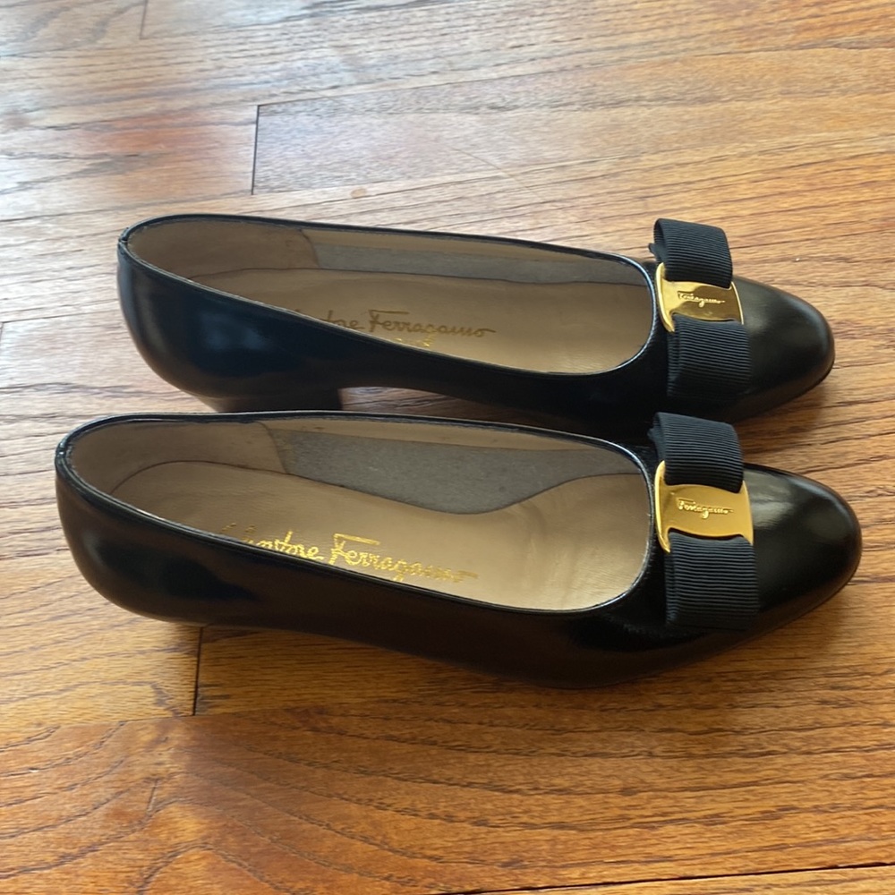 Salvatore Ferragamo Black Leather size 5 - Picture 6 of 11